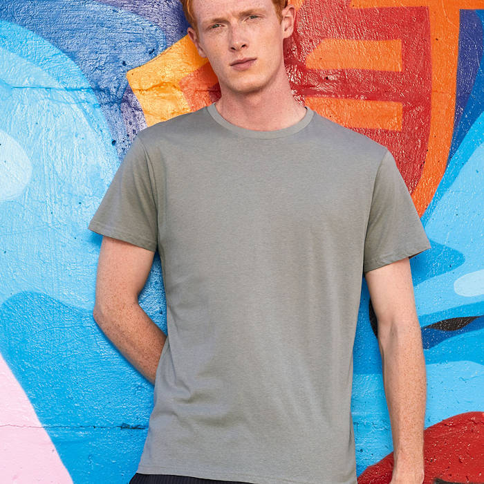 Eco-Friendly Hospitality Clothing - B&C Collection Inspire.